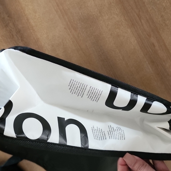 Lululemon Limited Edition Reusable Large Tote Carryall Bag - Picture 4 of 5